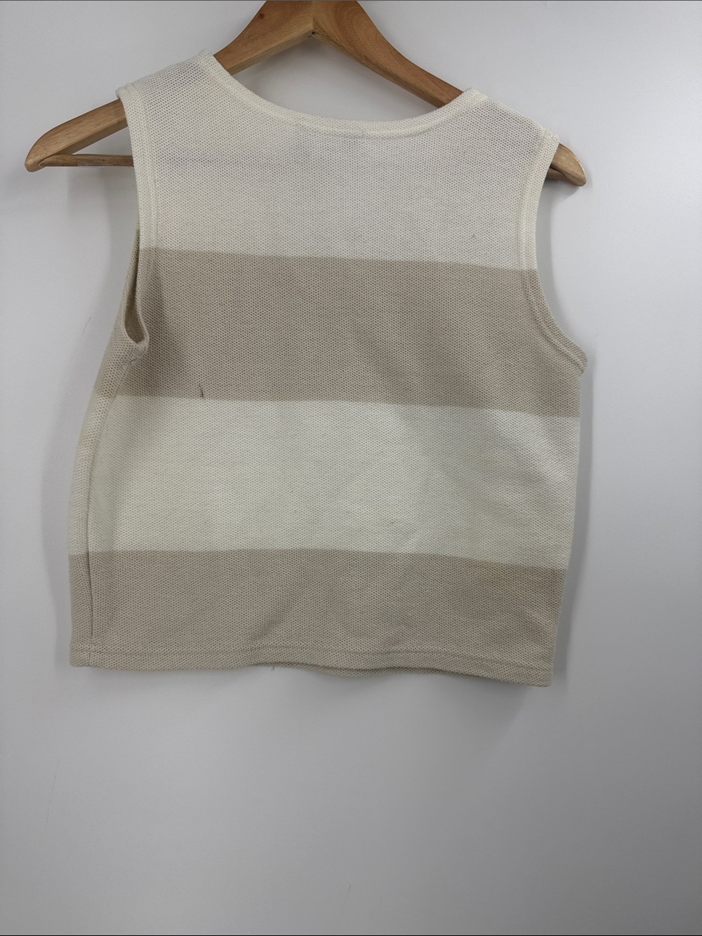 Express Cream & Ivory Striped Knit Tank and High-Waist Shorts - Picture 7 of 15